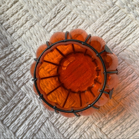 5 PIECE HALLOWEEN BUNDLE INCLUDES COLLECTORS ITEM - Picture 3 of 14